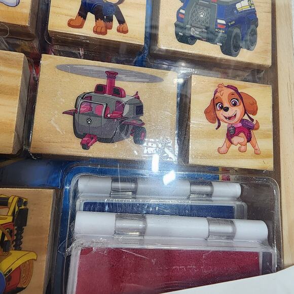 Paw patrol stamp set by Melissa and Doug 25 pieces stamp set - Picture 3 of 7